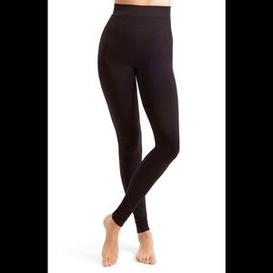TWO BLANQI EVERYDAY HIGHWAIST POSTPARTUM LEGGINGS